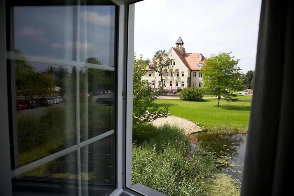 Schloss Krugsdorf Exteriér fotografie